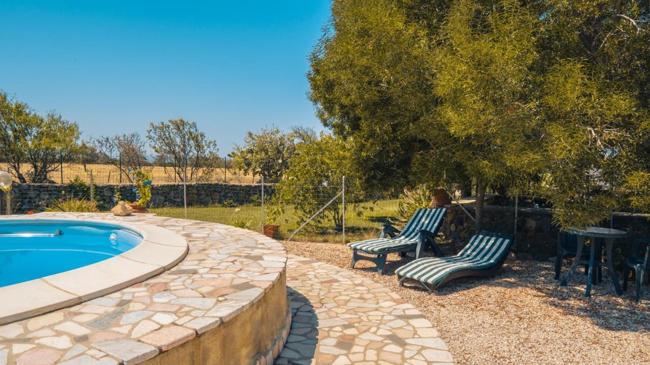 Casa Asfodeli - Villetta In Campagna Con Piscina Cuglieri Kültér fotó