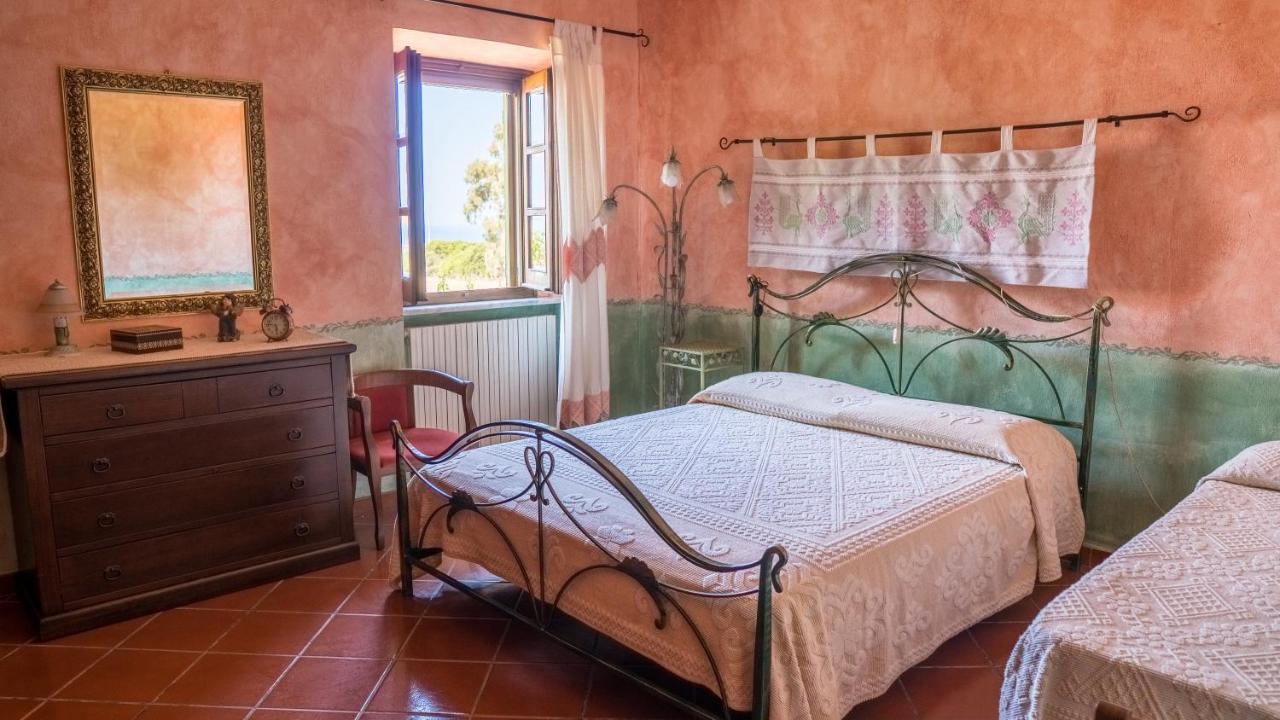 Casa Asfodeli - Villetta In Campagna Con Piscina Cuglieri Kültér fotó