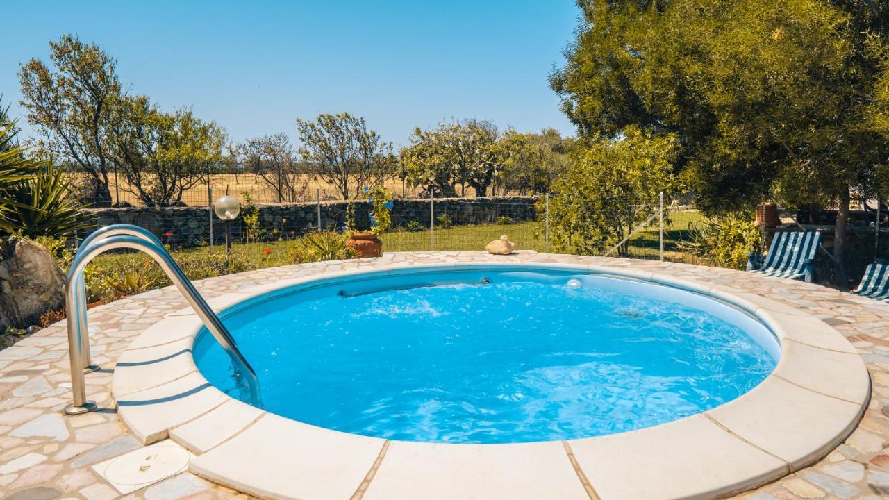 Casa Asfodeli - Villetta In Campagna Con Piscina Cuglieri Kültér fotó